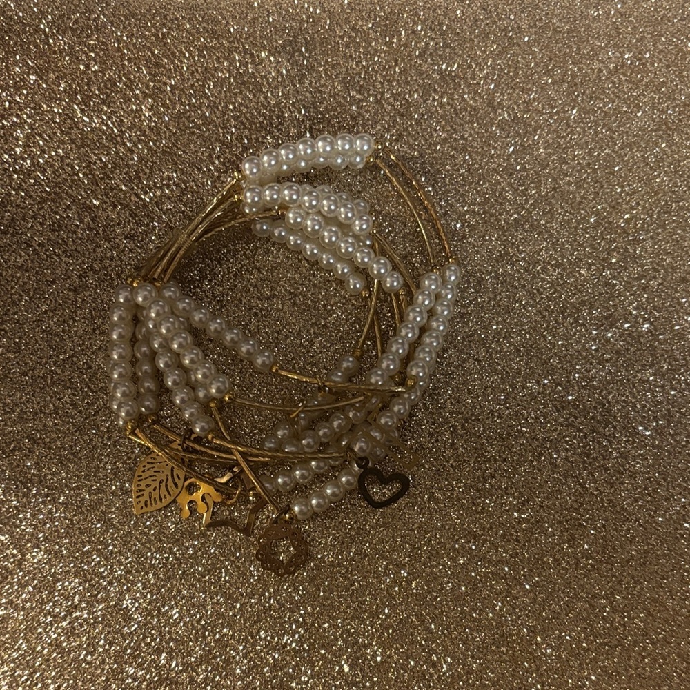 Elegant Gold and White Pearl Bracelet semanario niña oro laminado children